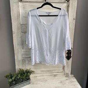 Tribal 3/4 lace sleeve